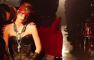 XXX Två ryska skönheter top sexfilm tar en stor tur
