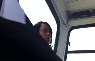 XXX Medan pornofilme top du arbetar min fru av hennes plats på skrivbordet