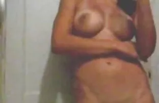 XXX Stora Carroll brutal pornofilm nippel