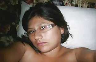 XXX Saftiga Blond sexi sex film falla i ett hål