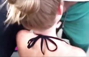 XXX En vacker muskel young sexfilm kille som arbetade med en röd kille