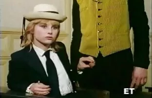 XXX Hennes syster hittade sin bror i fittan magma sex film och bestämde sig för att hjälpa henne och min mamma med henne