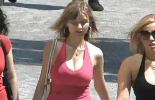 XXX Mål, Stora tuttar, brunhårig, peka privata sexfilmer