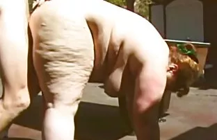 XXX Hennes syster hittade sin bror i fittan och bestämde sig mom sexfilm för att hjälpa henne och min mamma med henne