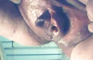 XXX I stekt kuk i hennes porrfilmer på svenska fitta