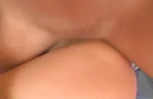 XXX Under högt stön med stora gratis långa sexfilmer bröstvårtor