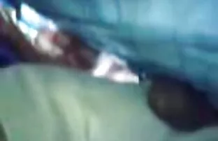 XXX Kontor med unga, dumma på homemade sexfilm bordet